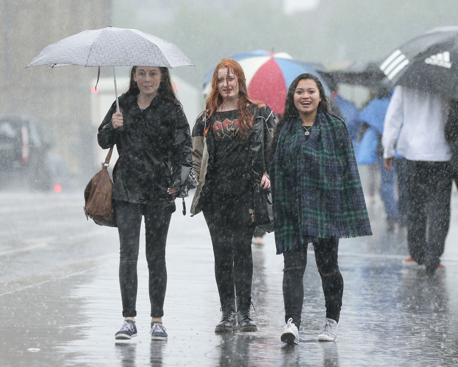WEATHER-Rain-17495_2759691a